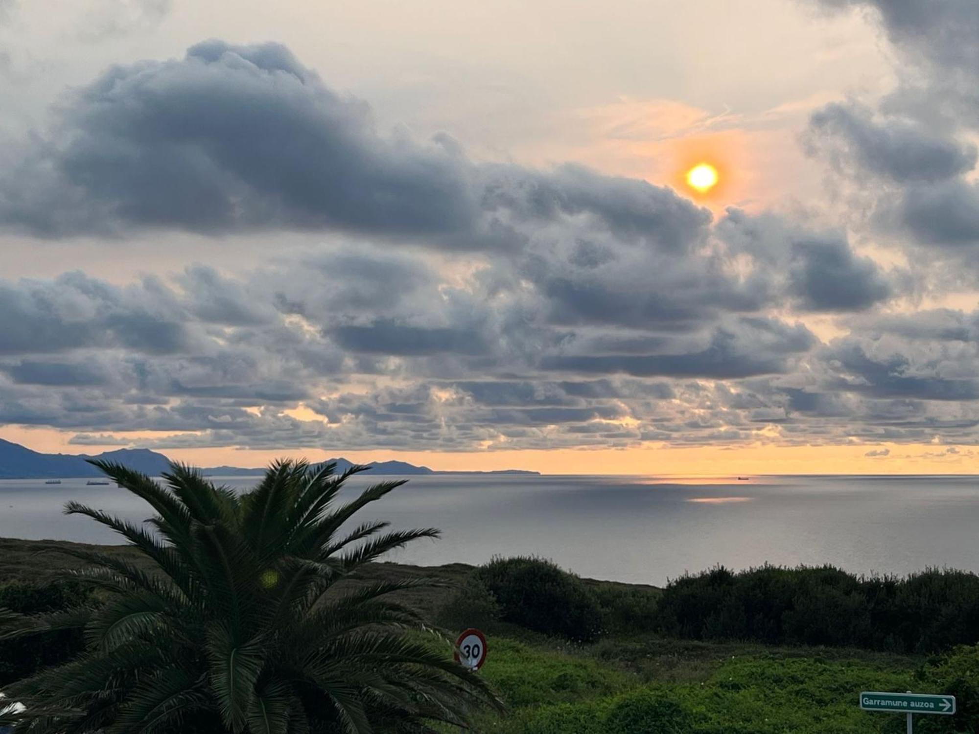Tu Refugio Junto Al Mar Te Espera Leilighet Barrika Eksteriør bilde