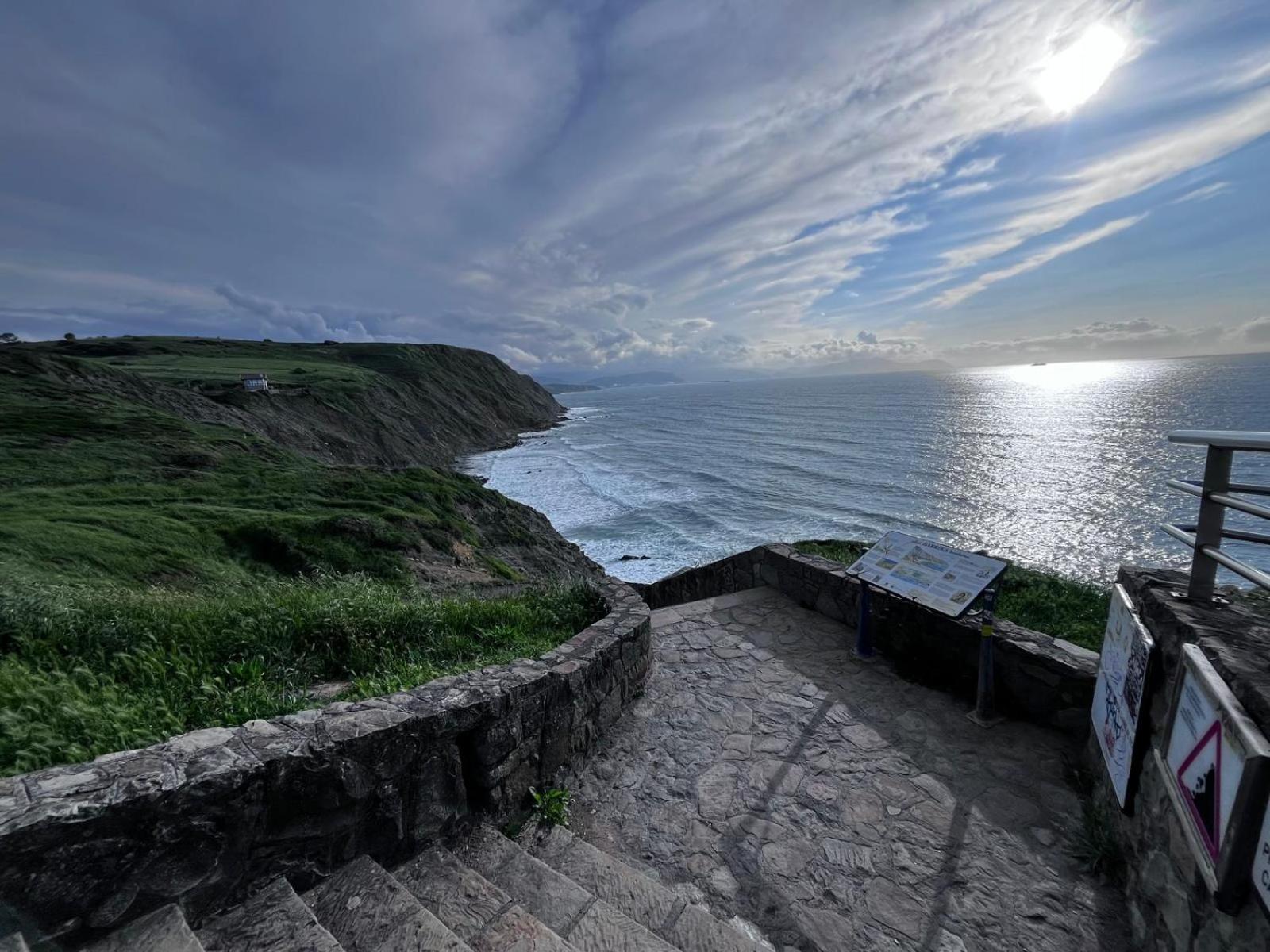 Tu Refugio Junto Al Mar Te Espera Leilighet Barrika Eksteriør bilde